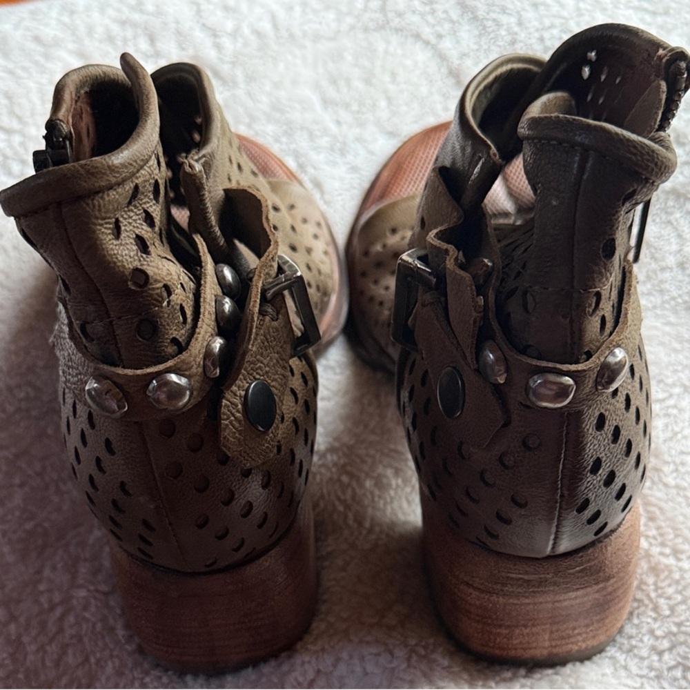 A.S.98 Olive Leather Mules - Picture 2 of 5